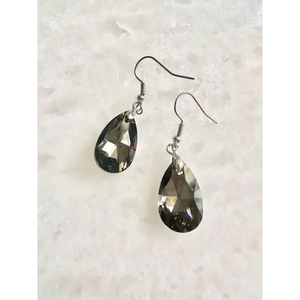 Chrome colored teardrop dangle earrings